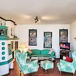 Terrazzo Prato Pernice Apt-12 By Interhome アパート Orselina